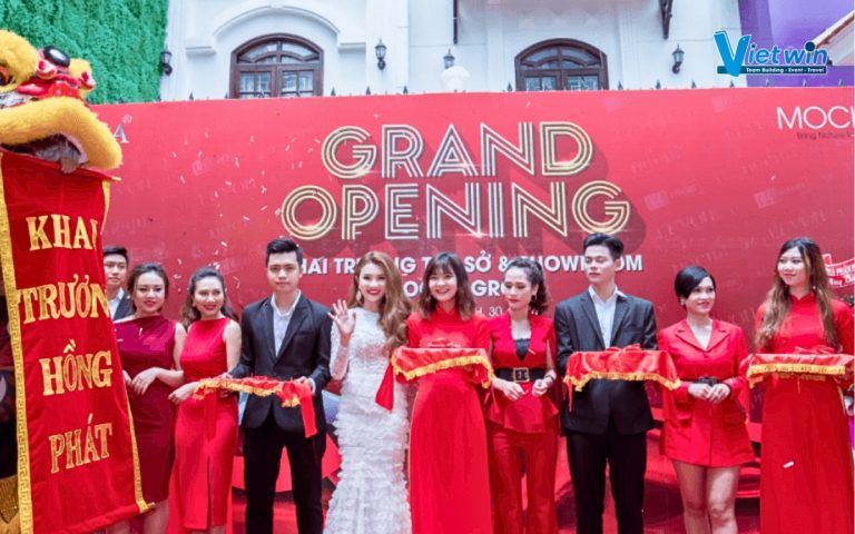Opening ceremony la gi